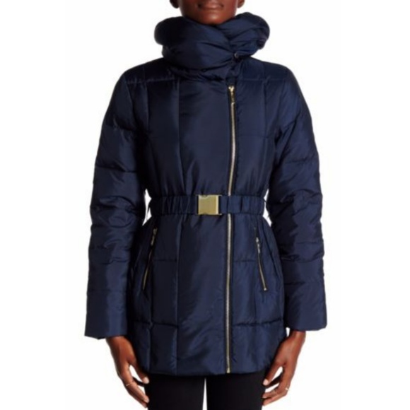 Cole Haan Quilted Oversize Collar Down Coat - Picture 2 of 8